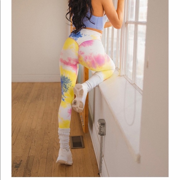 Balance Cloud Pant in Acid Rain - Picture 2 of 12